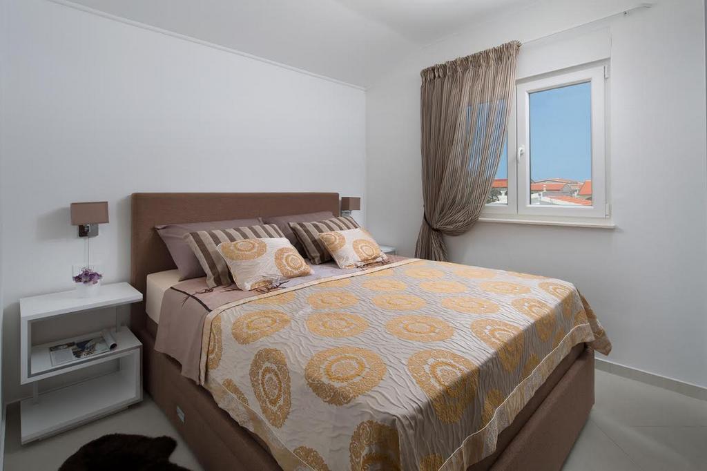 فير Apartments Vista Royal المظهر الخارجي الصورة